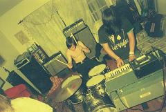 crystal-antlers Crystal Antlers på besøg hos svigermor.