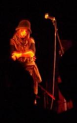 Paavoharju bringer mørket til Roskilde Festival.