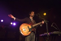 Andrew Bird Andrew Bird var fantastisk på en scene.