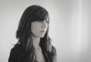 julia_holter_1_1329407454_crop_550x381