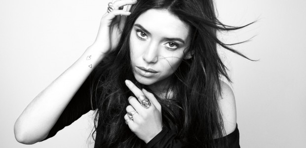 Lykke Li er blandt de fire navne, som Roskilde Festival i dag har offentliggjort til årets program. Foto: Daniel Jackson.